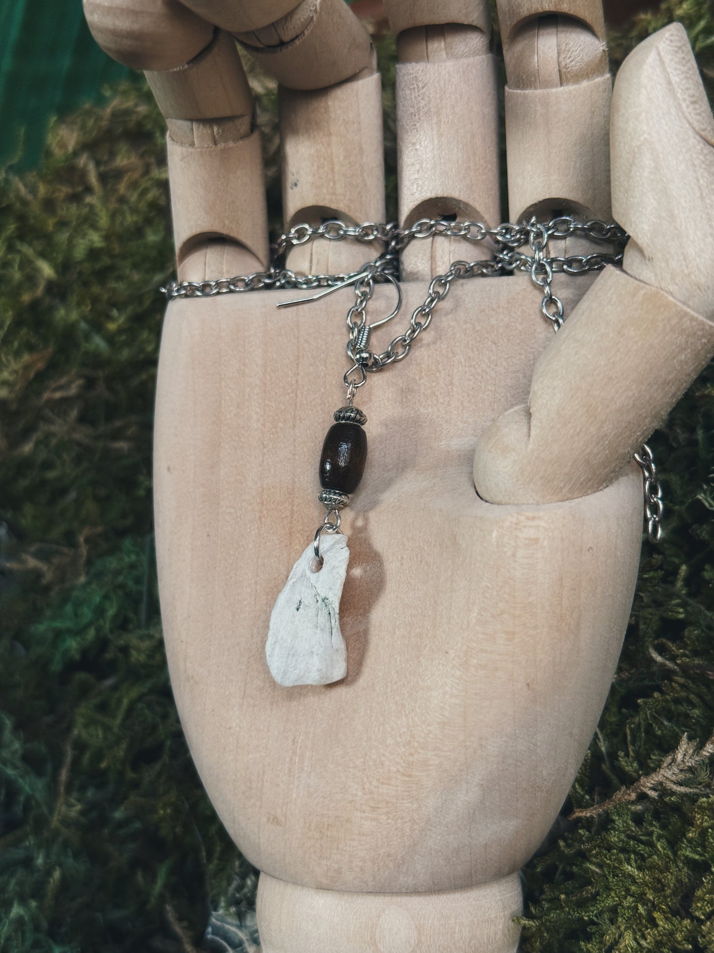 Shelter / Single Earring