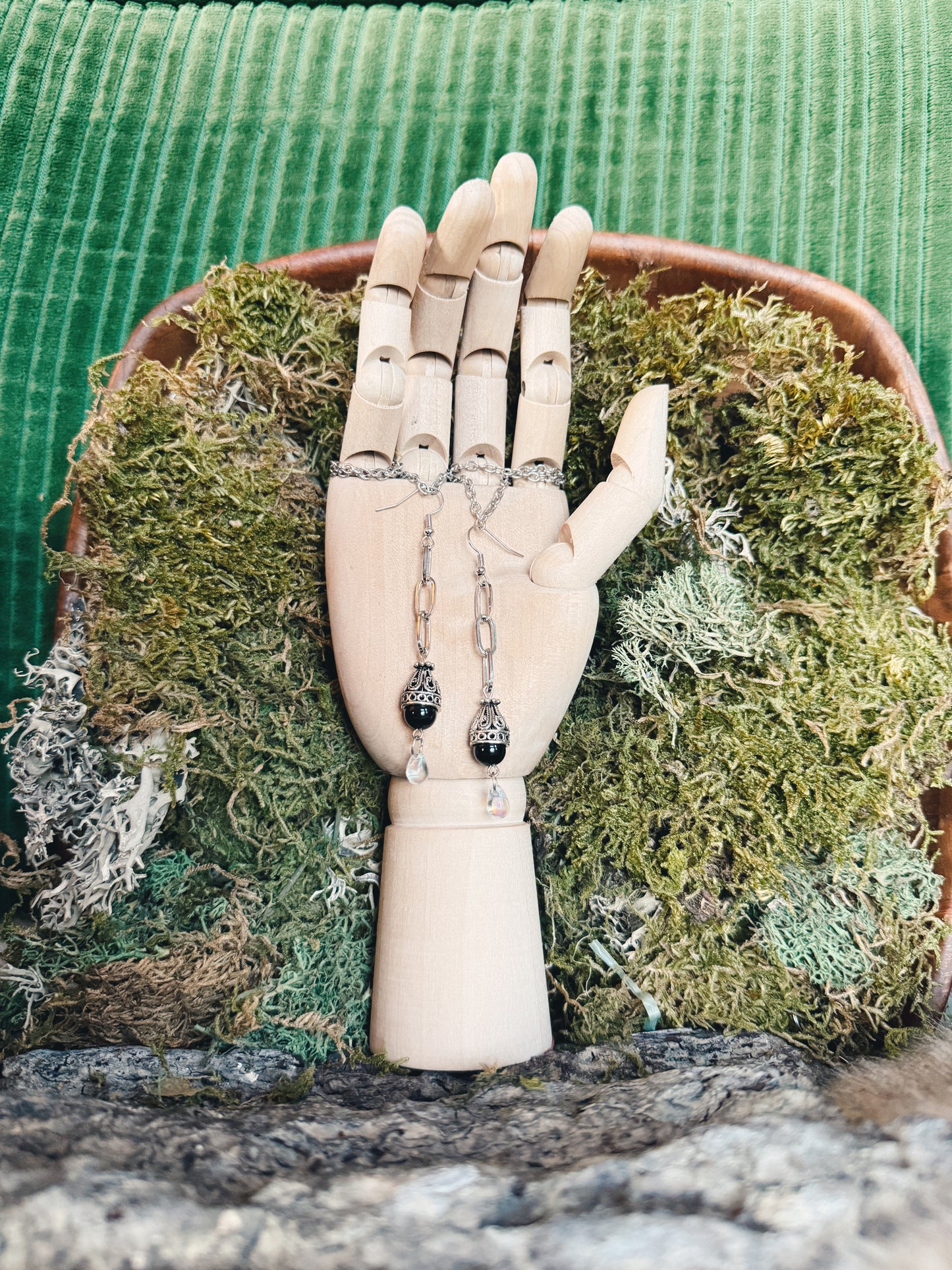 Darkest Valentine / Symmetrical Earrings