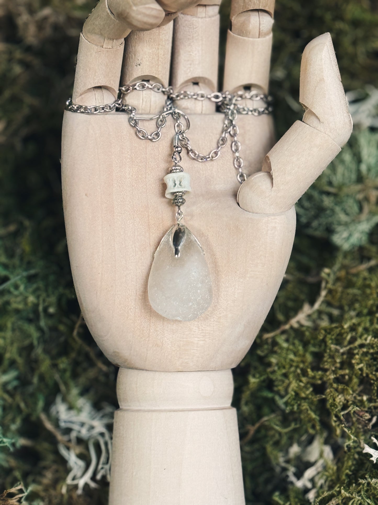 Bottom of the Sea / Single Earring