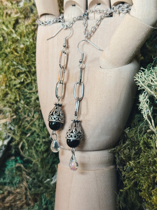 Darkest Valentine / Symmetrical Earrings